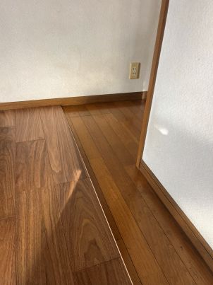 狭いところの調整は手間がかかる